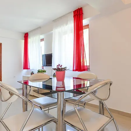 Apartamento Nora Zadar