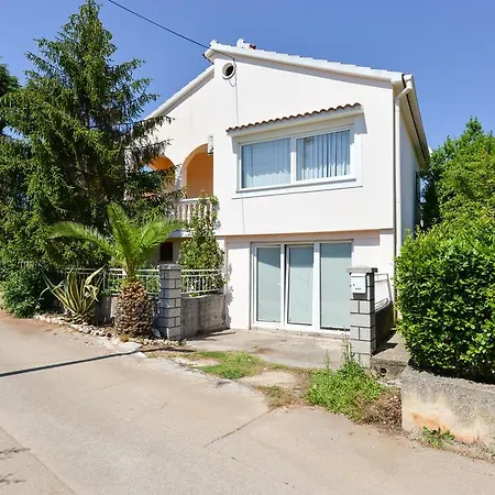 Apartman Nora