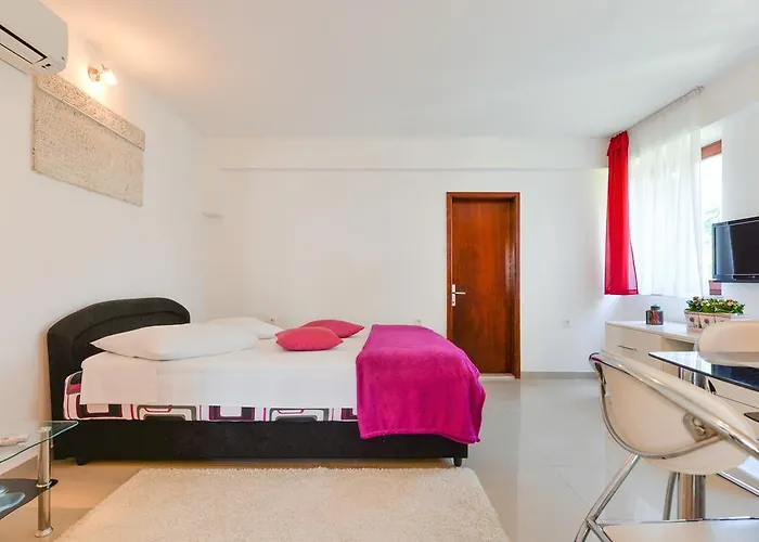 Apartman Nora