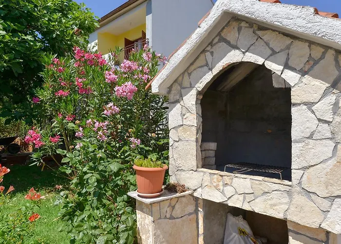 Apartman Nora *