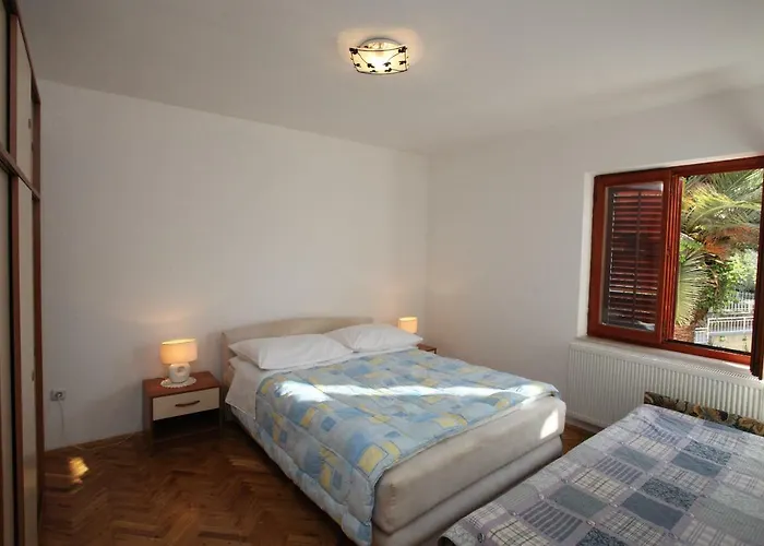 Nora Apartman *